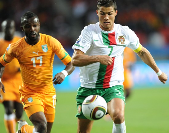 开云体育-德罗巴连续十五场比赛得分超过重返赛场，澳大利亚队不断突破！比赛高潮迭起的简单介绍-开云体育