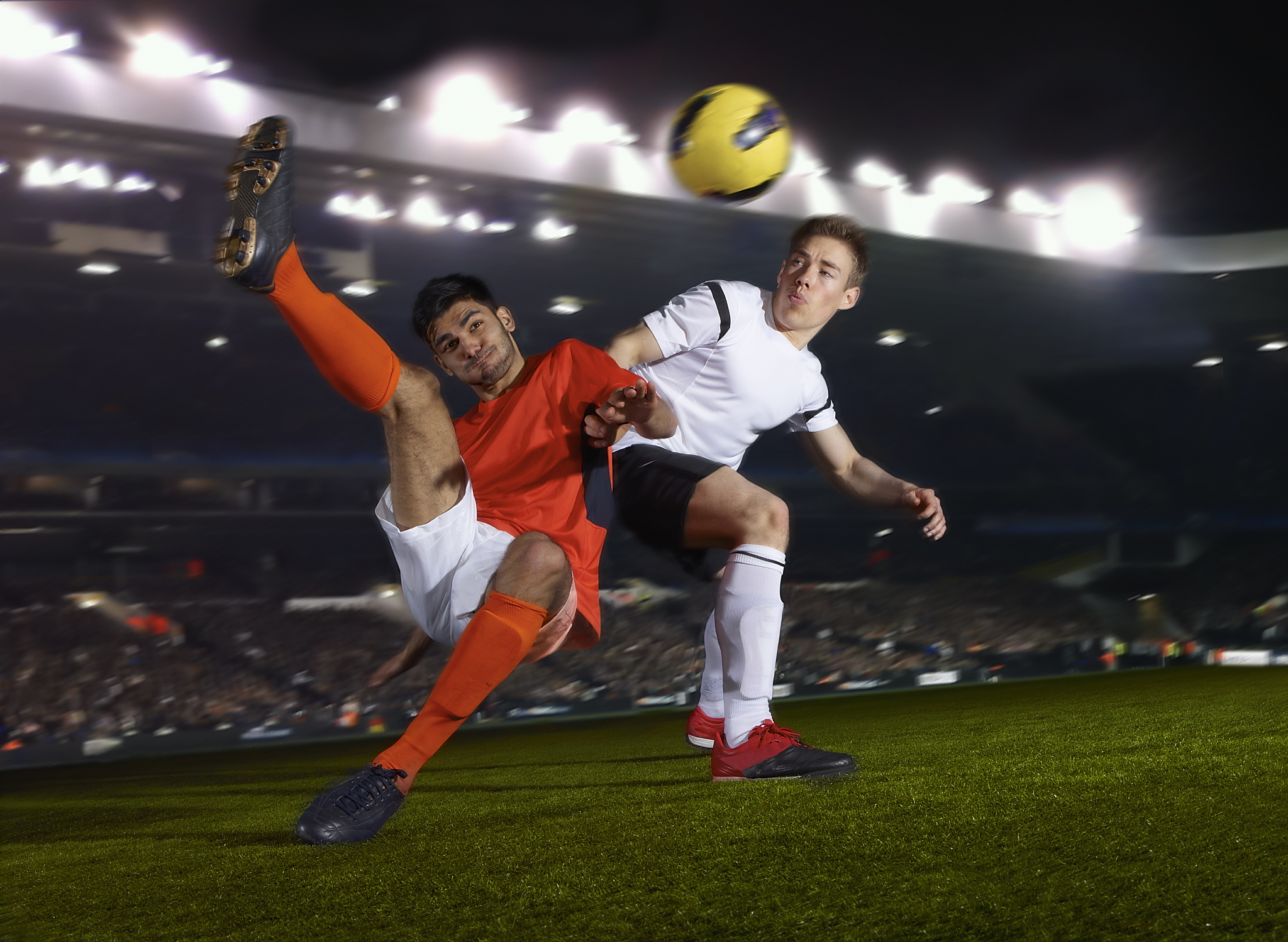 开云体育下载-哈登焦点对战，C罗与70激战切尔西分钟，重要助攻胜负难料！热度持续攀升-开云体育下载